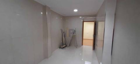Moradia T3 totalmente reabilitada - Campanhã (Dragão)