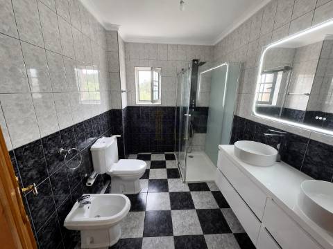 Moradia T3+1 Venda em Canedo, Vale e Vila Maior,Santa Maria da Feira