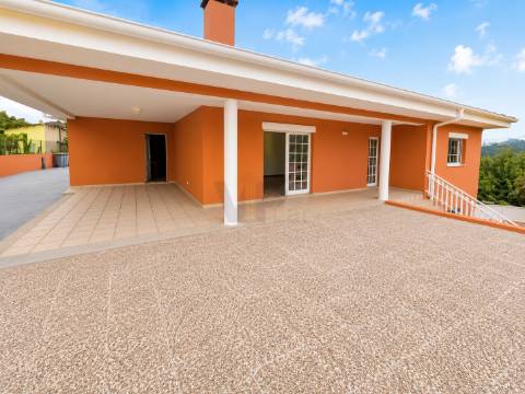 Moradia T3+1 Venda em Canedo, Vale e Vila Maior,Santa Maria da Feira