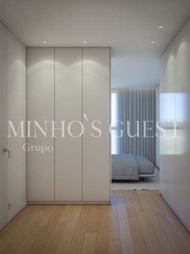 Apartamento T3 c/ AC, Lugar de Garagem e Elevador - Hospital Privado Braga