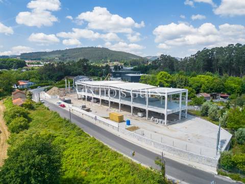 Armazém  Venda em Ronfe,Guimarães