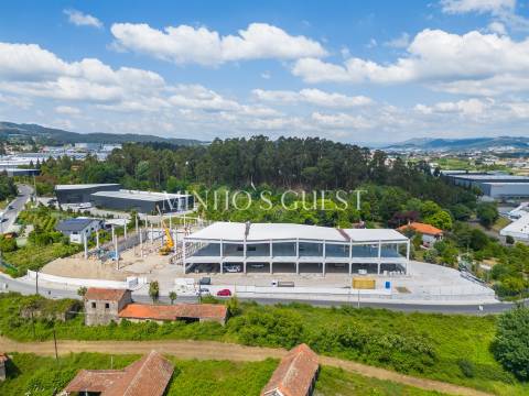 Armazém  Venda em Ronfe,Guimarães