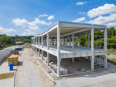 Armazém  Venda em Ronfe,Guimarães