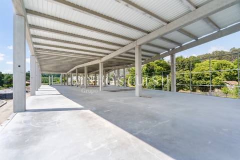 Armazém  Venda em Ronfe,Guimarães