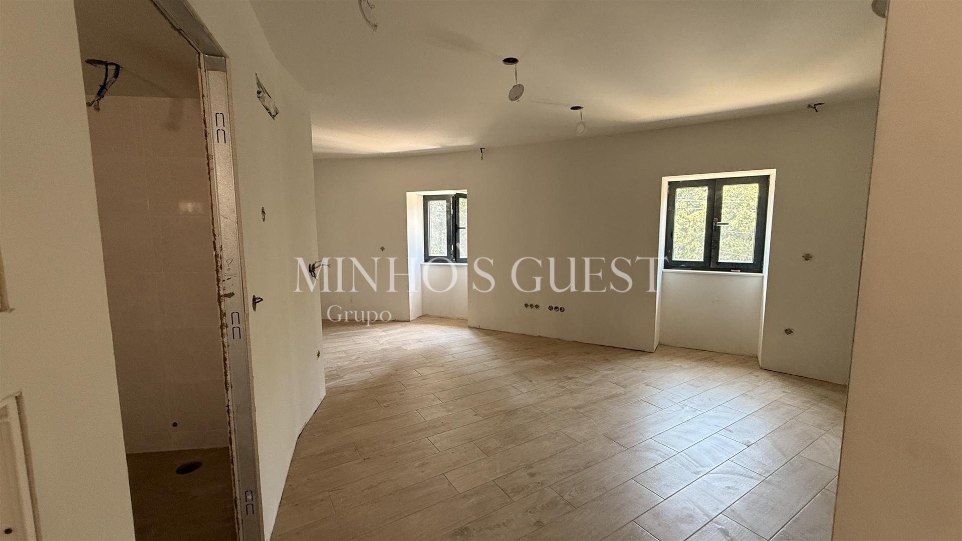 Apartamento T0 totalmente remodelado próximo da UNIVERSIDADE DO MINHO - Gualtar, Braga