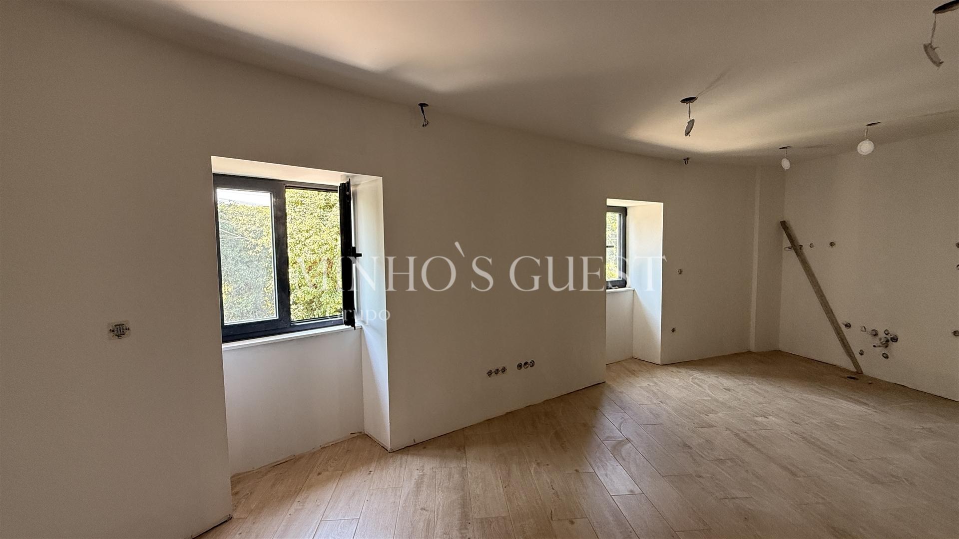 Apartamento T0 totalmente remodelado próximo da UNIVERSIDADE DO MINHO - Gualtar, Braga