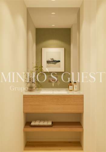 Apartamento T3 de Luxo com Varanda | Av. da Boavista - Porto