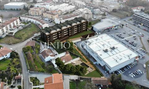 Apartamento T3 Novo em Condomínio Fechado c/ piscina - Celeirós, Braga