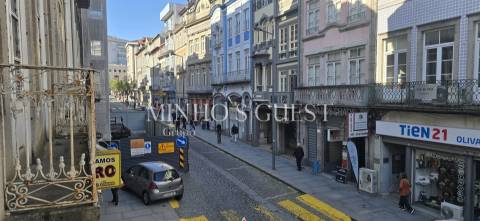 Apartamento T0+1 pronto a habitar c/ varanda - Centro Histórico de Braga