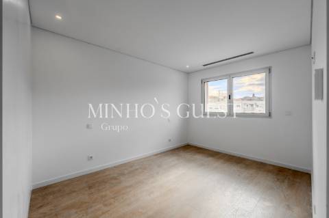 Apartamento T3 Novo no Centro de Braga - São Vicente, Braga