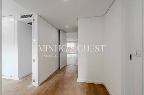 Apartamento T3 Novo no Centro de Braga - São Vicente, Braga
