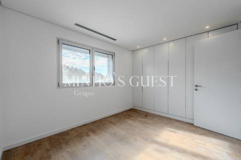 Apartamento T2 Novo no Centro de Braga - São Vicente, Braga