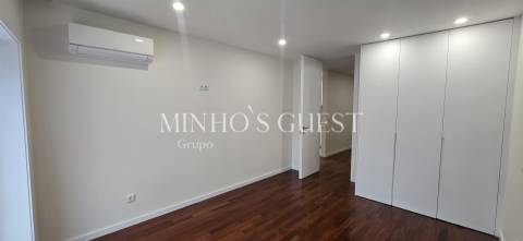 Apartamento T2 Totalmente Remodelado - Centro Histórico de Braga