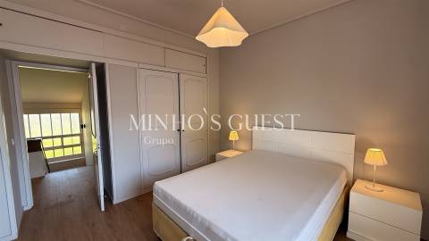 Moradia T4 + Escritório c/ Garagem (pronta habitar) - Braga Centro
