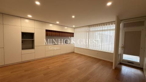 Apartamento T2 (Novo) c/ AC Bosch - Braga Centro
