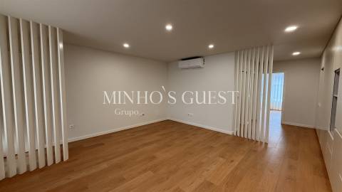 Apartamento T2 (Novo) c/ AC Bosch - Braga Centro