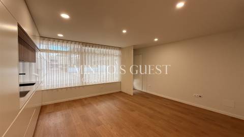 Apartamento T2 (Novo) c/ AC Bosch - Braga Centro