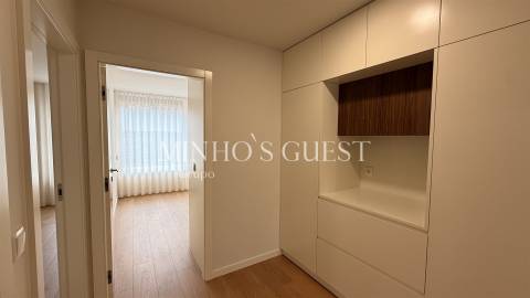 Apartamento T2 (Novo) c/ AC Bosch - Braga Centro