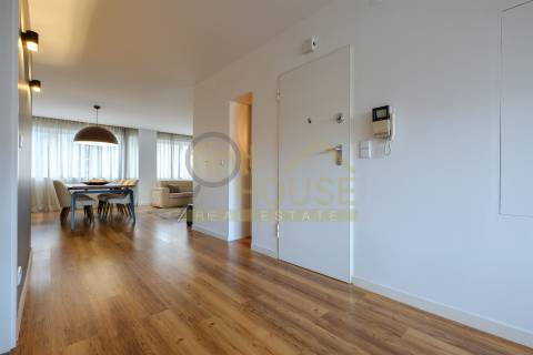Apartamento T4 com 4 Suites no Saldanha, Av. Casal Ribeiro, Lisboa
