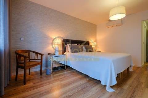 Apartamento T4 com 4 Suites no Saldanha, Av. Casal Ribeiro, Lisboa