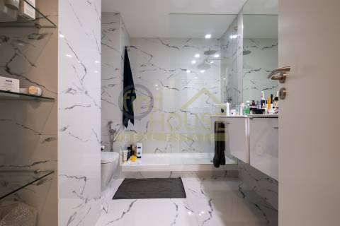 Apartamento T4 com 4 Suites no Saldanha, Av. Casal Ribeiro, Lisboa