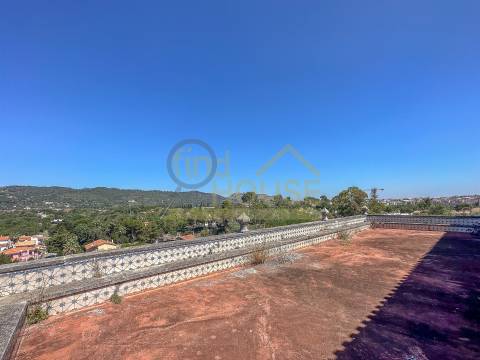Convento secular para converter em Hotel e Habitação em Setúbal