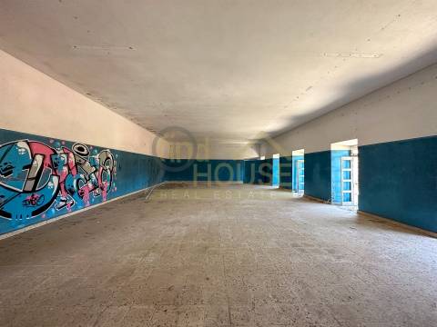 Convento secular para converter em Hotel e Habitação em Setúbal