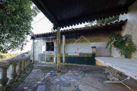 Vende-se Quinta com 13386m2 em São Pedro de Penaferrim, Sintra