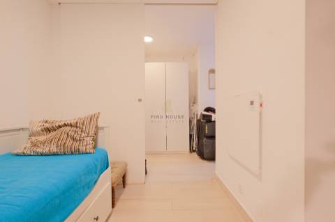 Apartamento T2 com licença para A.L. no centro de Lisboa