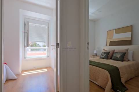 Apartamento T3 Totalmente Remodelado em Penha de França, Lisboa