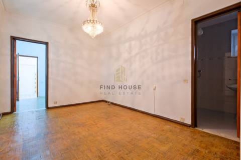 Apartamento T3 Duplex, com acesso a amplo Sótão com 69.60m2 em Vila Viçosa