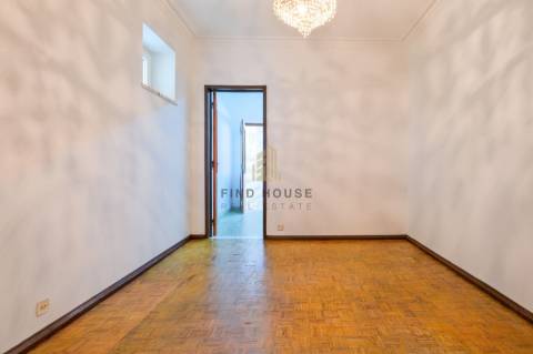 Apartamento T3 Duplex, com acesso a amplo Sótão com 69.60m2 em Vila Viçosa