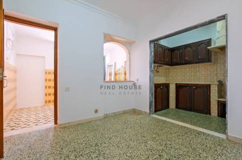 Apartamento T3 Duplex, com acesso a amplo Sótão com 69.60m2 em Vila Viçosa