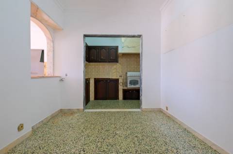 Apartamento T3 Duplex, com acesso a amplo Sótão com 69.60m2 em Vila Viçosa