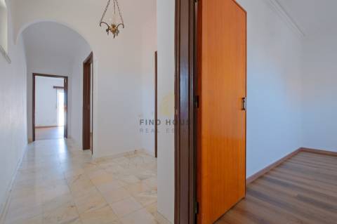 Apartamento T3 Duplex, com acesso a amplo Sótão com 69.60m2 em Vila Viçosa