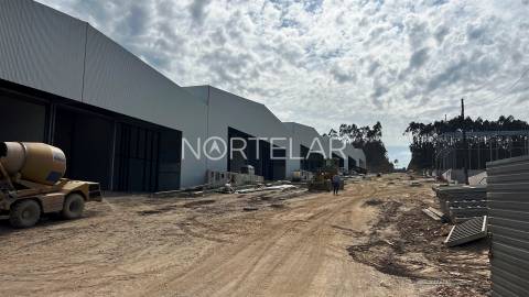 Armazém para Venda na Zona Industrial de Ribeirão, Vila Nova de Famalicão