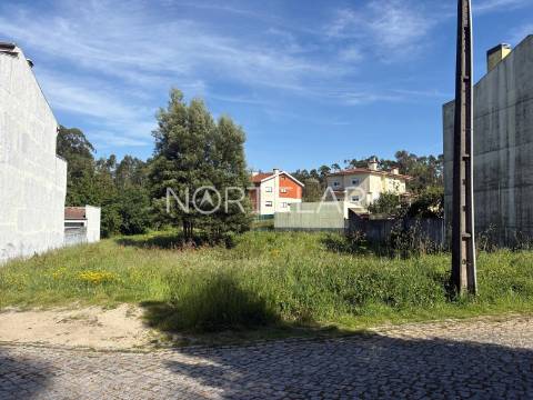 Terreno  Venda em Castêlo da Maia,Maia