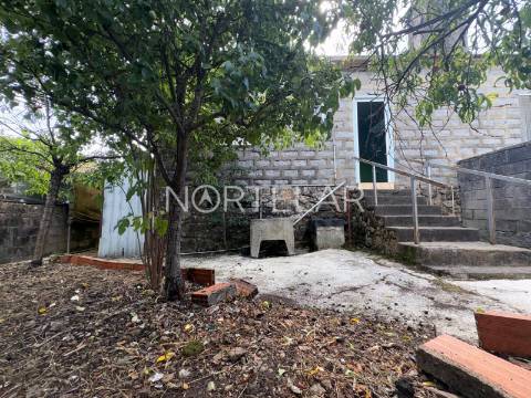 Moradia para Restaurar T2 Venda em Ribeirão,Vila Nova de Famalicão