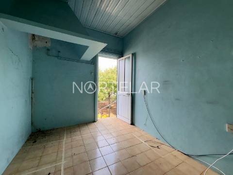 Moradia para Restaurar T2 Venda em Ribeirão,Vila Nova de Famalicão