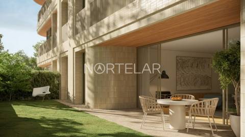 Apartamento T3 de luxo na Foz com varanda ou jardim – FOLIAGE
