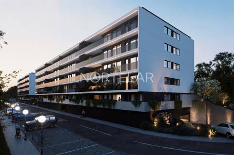 T3 familiar com lugar(es) de garagem – Gondomar, Porto