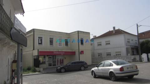 ANG594 - Terreno com 670m2 para Venda em Pombal