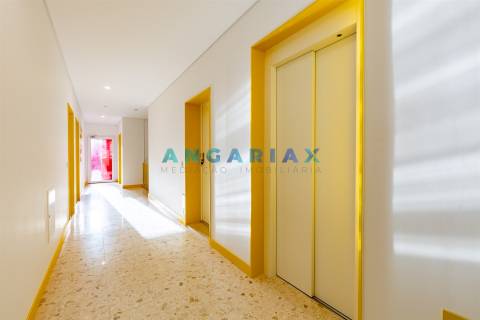 ANG1526 - Apartamento T1 para Arrendamento em Leiria