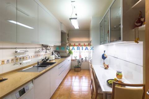ANG1612 - Apartamento T3 para Venda em Marinha Grande