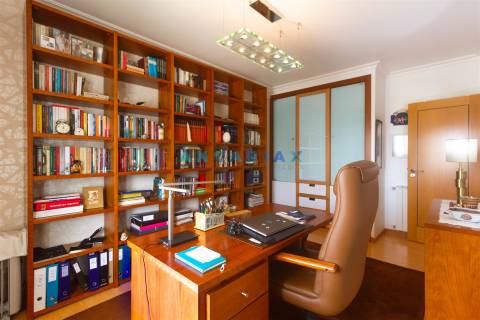 ANG1612 - Apartamento T3 para Venda em Marinha Grande