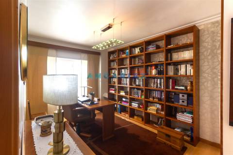 ANG1612 - Apartamento T3 para Venda em Marinha Grande