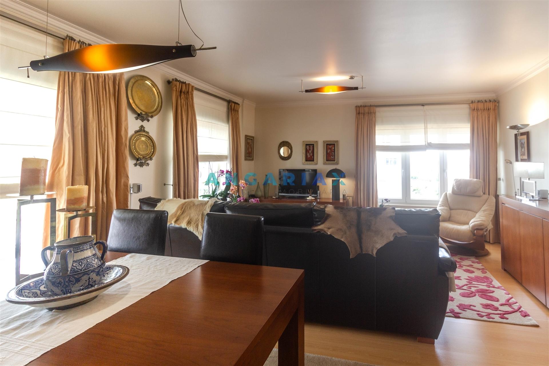 ANG1612 - Apartamento T3 para Venda em Marinha Grande