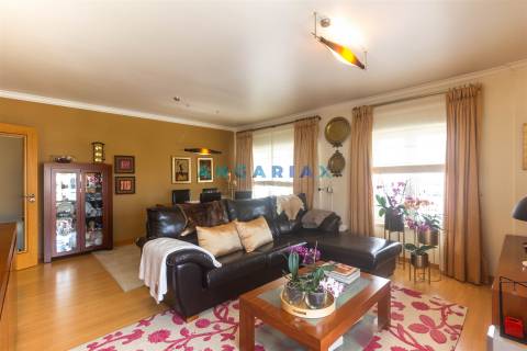 ANG1612 - Apartamento T3 para Venda em Marinha Grande
