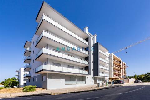 ANG1614 - Apartamento T1 para Venda em Marrazes,  Leiria