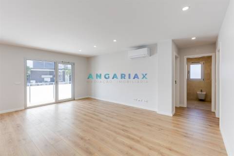 ANG1614 - Apartamento T1 para Venda em Marrazes,  Leiria